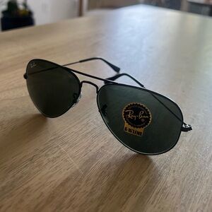 Ray Ban Aviators Black — BRAND NEW